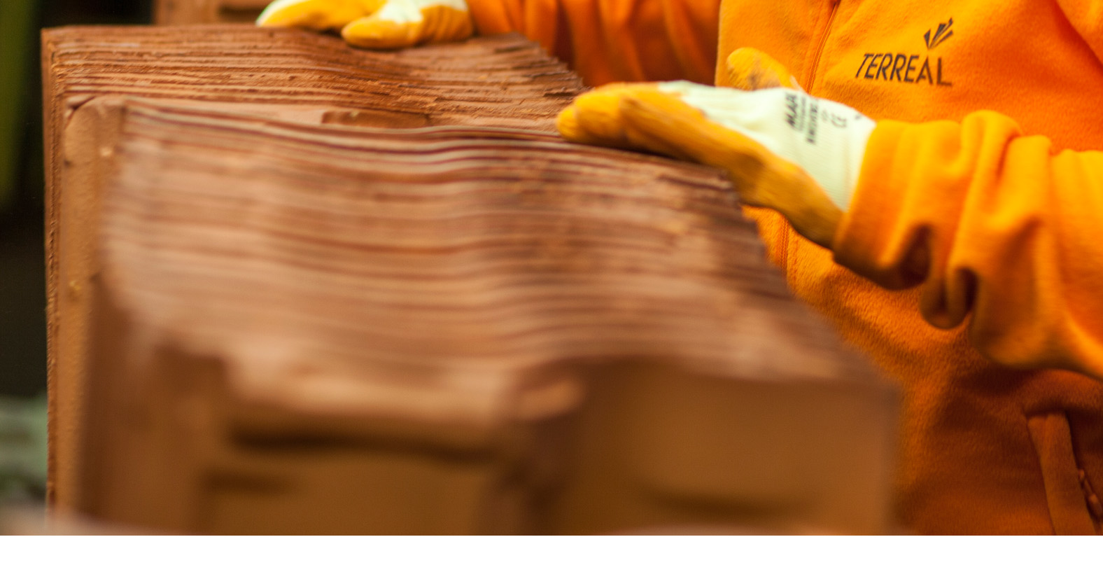 Terreal achète Creaton et augmente son chiffre daffaires de 63%