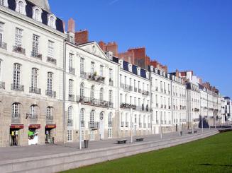 Logements anciens : nette baisse des ventes attendue en 2012