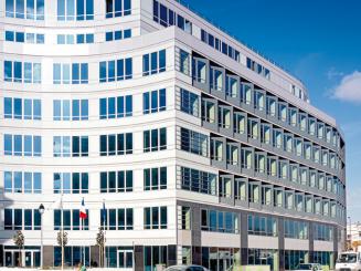 Bureaux: envolée des investissements en 2011