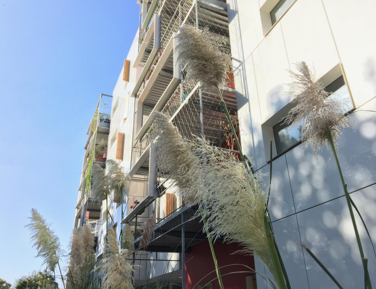 Il faut construire 250.000 logements sociaux en deux ans selon Mme Wargon