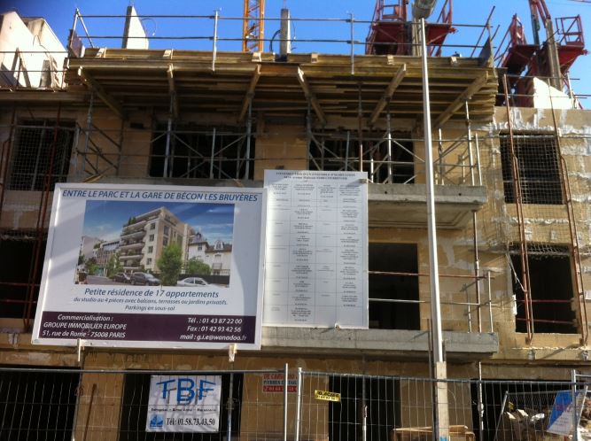 Examen du projet de loi majorant de 30 % les droits à construire