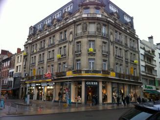 Logements anciens : prix toujours en hausse en 2011