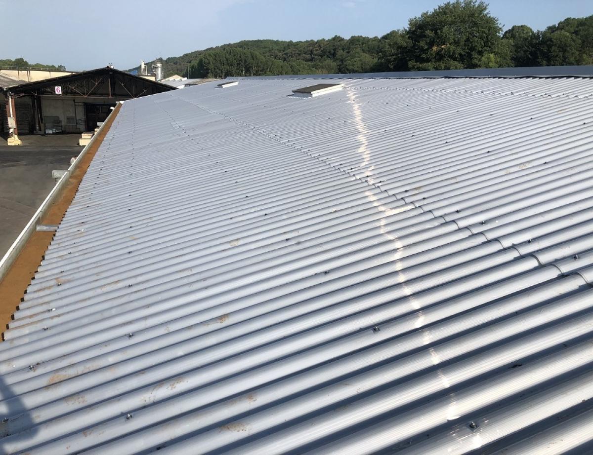 Le Polinand : la meilleure solution pour la sur-toiture