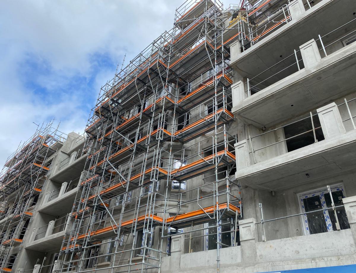 Des logements construits en baisse mais des autorisations en hausse