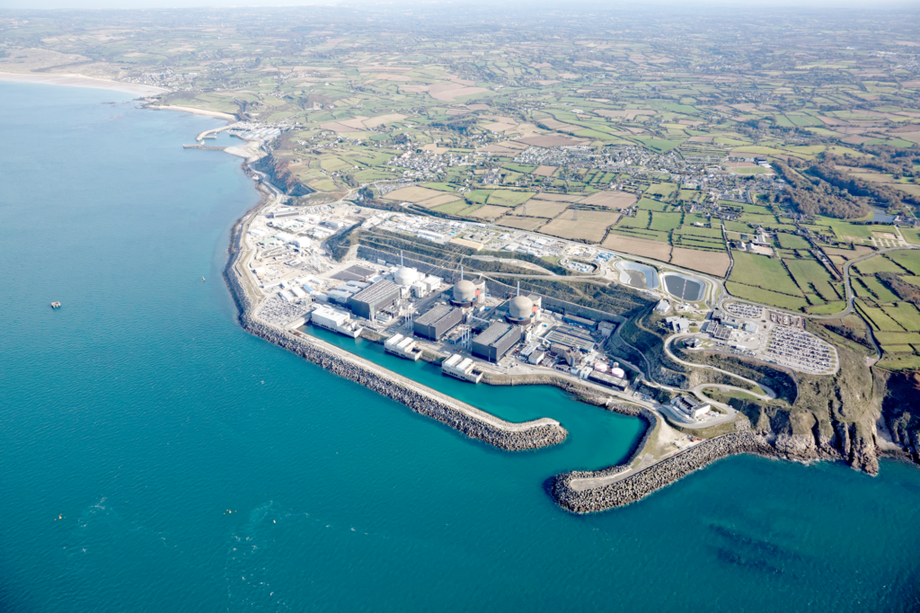 Des rejets de fluide détectés sur le chantier de l'EPR de Flamanville