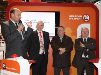 Amiante: comment inciter 250 000 personnes à se former