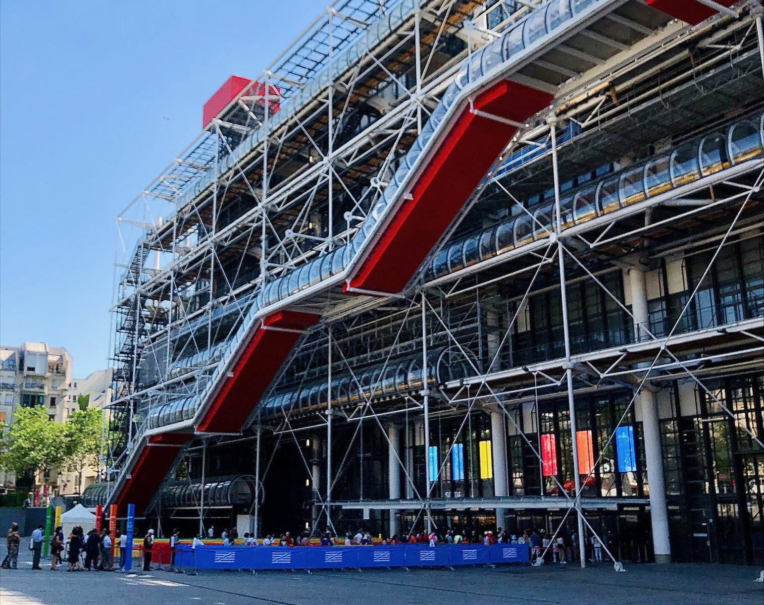 Les travaux de rénovation du centre Pompidou reportés après les JO