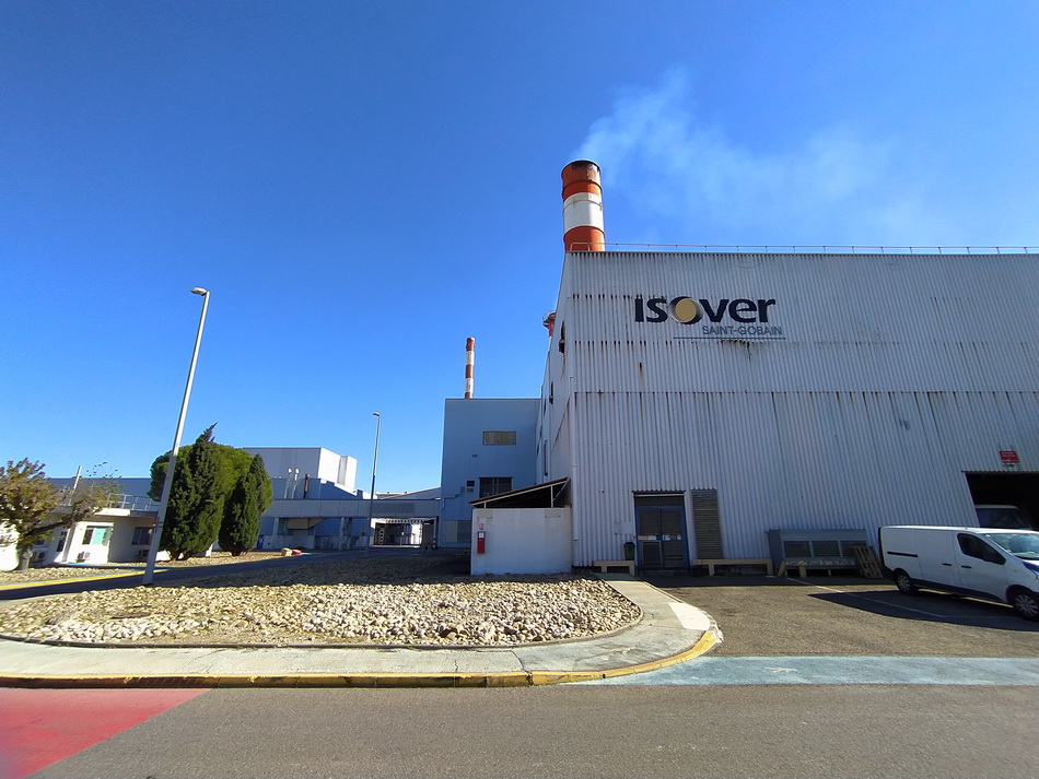 Lusine Isover dOrange n'utilisera plus de sable dès 2030