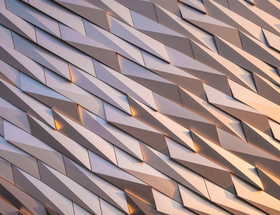 Comment créer du relief sur les façades ?