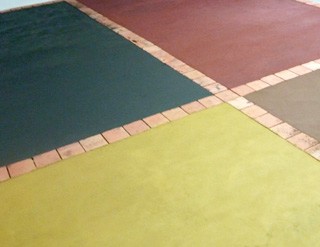 Une chape en béton dargile crue