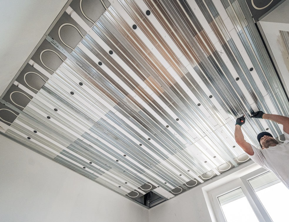 Rehau se réinvente avec Rautop, son nouveau plafond chauffant-rafraîchissant