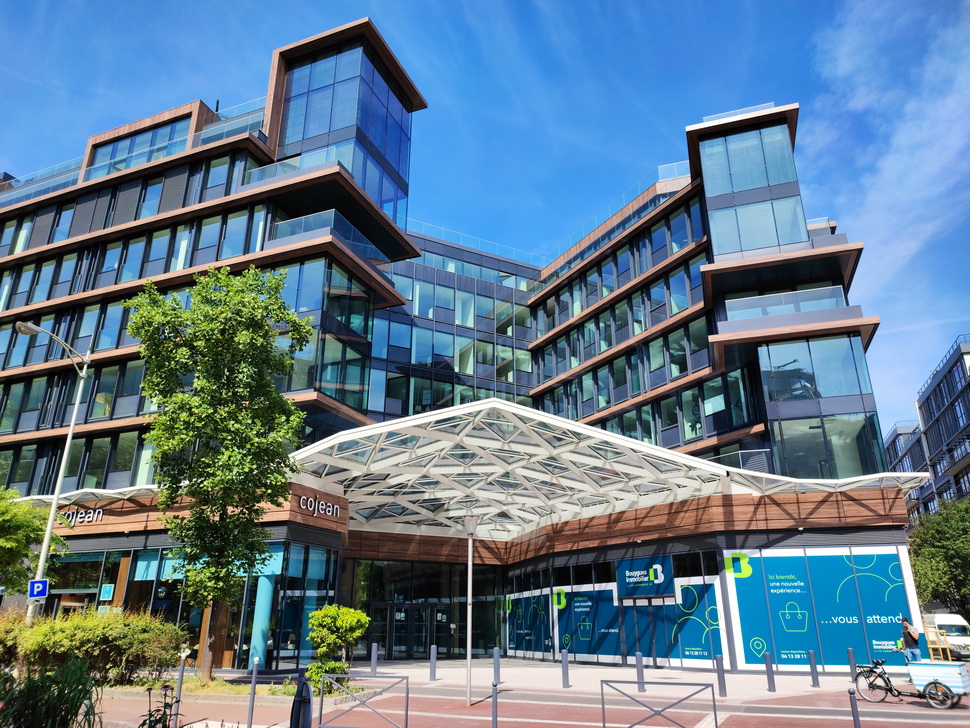 Plus de 1500 pompes à chaleur sur boucle deau dans un bâtiment à Issy-les-Moulineaux