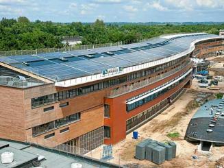 Premier lycée "à énergie positive" en Gironde