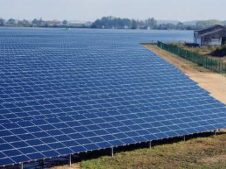 Une des plus puissantes centrales solaires d'Europe voit le jour
