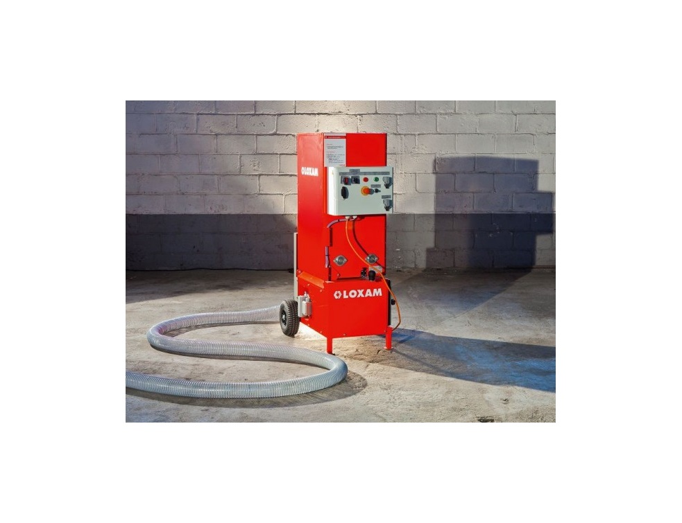 Solution isolation : Loxam présente le souffleur de ouate !