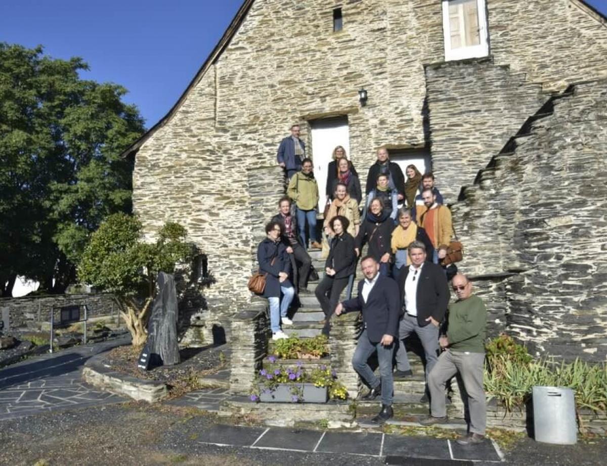 Cupa Pizarras et lEcole Supérieure de Couverture accueillent 18 architectes du patrimoine