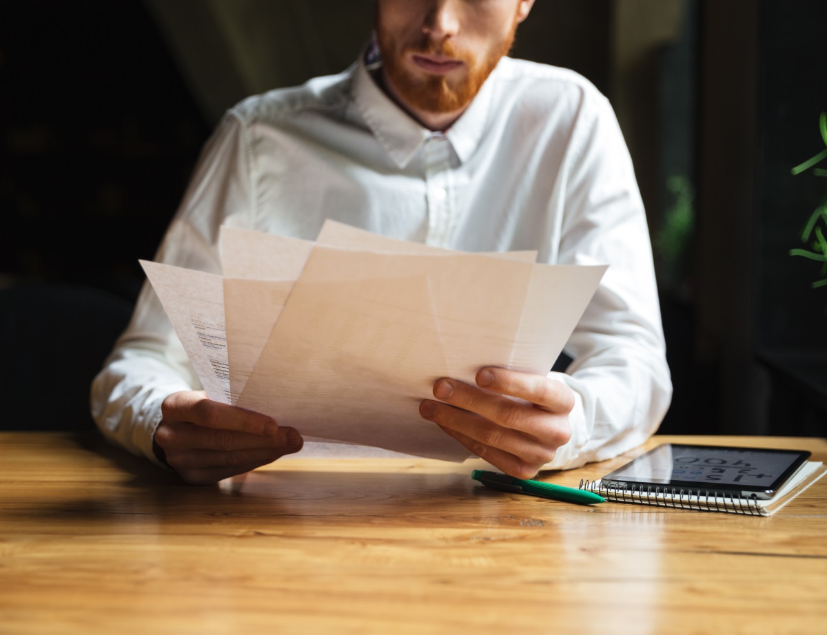 En cas doubli des mentions obligatoires sur vos factures, vous risquez jusqu'à 375 000  d'amendes ! © Freepik