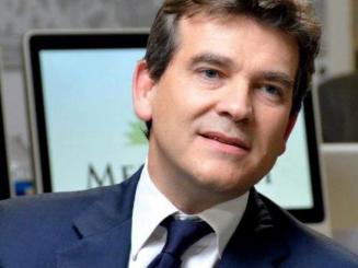 Montebourg veut une filière de stockage de l'électricité