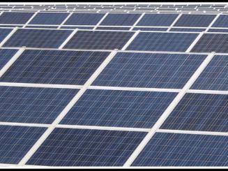 Paris va taxer les panneaux solaires chinois