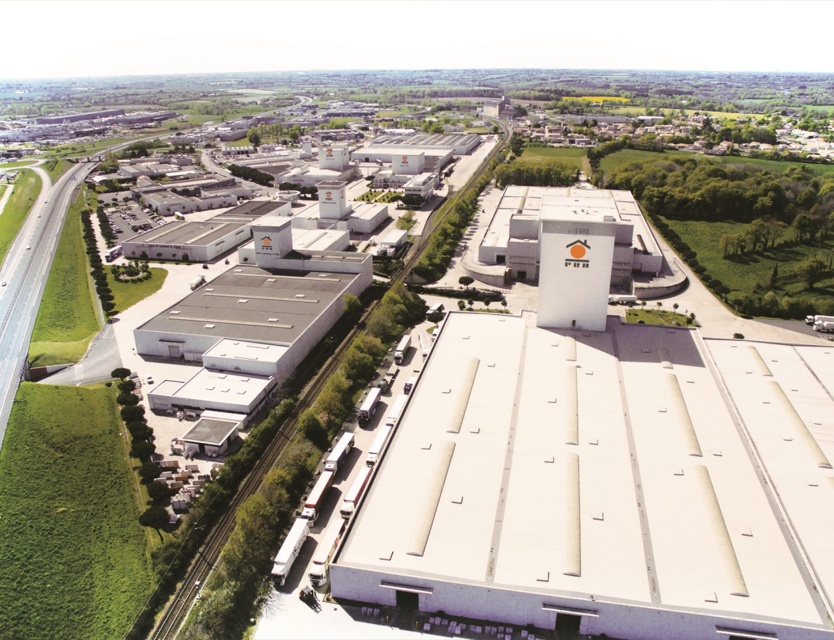 Les 10 usines PRB autour du siège, aux Achards (85), vu du ciel