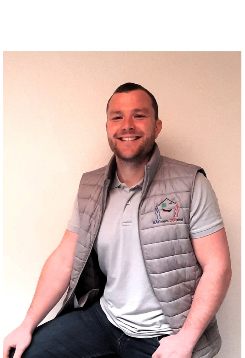 RGE, Eco-Artisan, Handibat Silverbat, Thierry Duranel affiche ses convictions au travers de ses qualifications. © Bâtiment Duranel