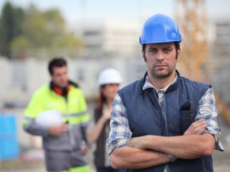 Un accord pour assainir la passation des marchés du BTP