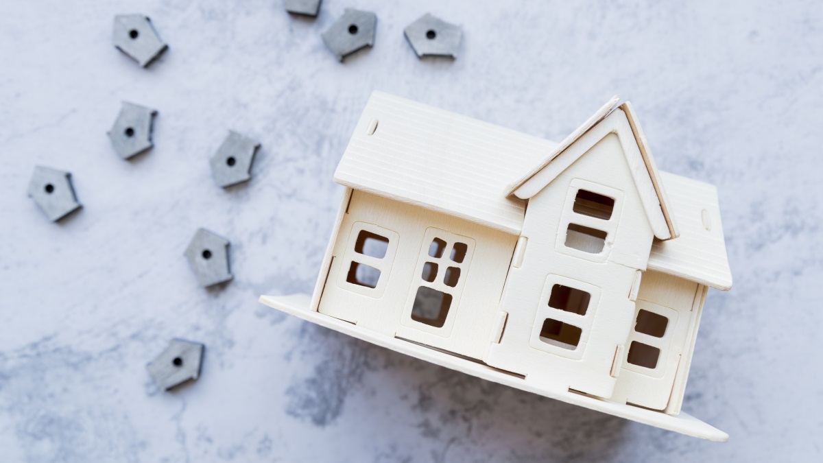 AST, premier constructeur de maisons individuelles à ossature bois en France, annonce une procédure de sauvegarde accélérée. © Freepik