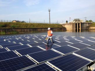 Une PME française vend au Japon une centrale solaire flottante