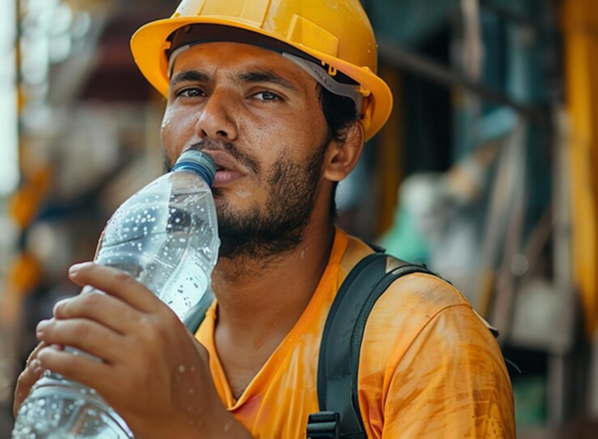 Prise en charge de la canicule par le régime intempéries du BTP. © Freepik