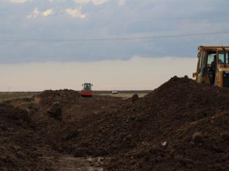 Une contre-digue construite sans autorisation après Xinthia