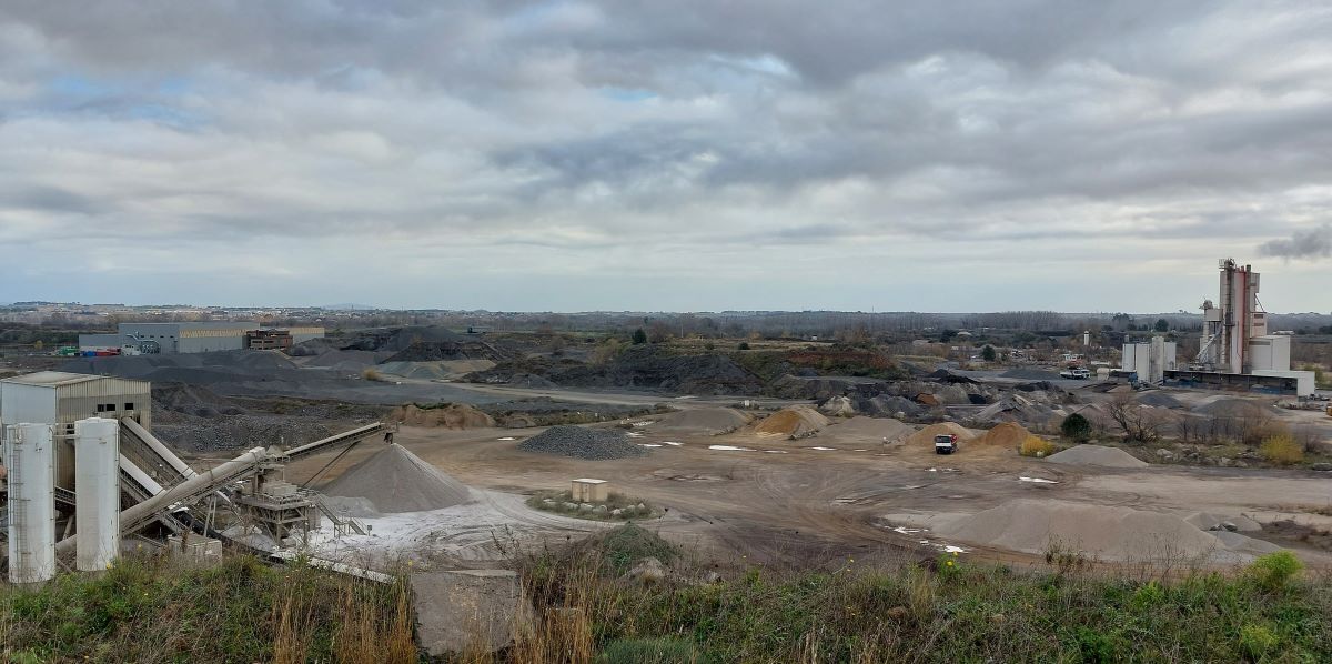 Au départ, une carrière et des granulats. © Laure Pophillat