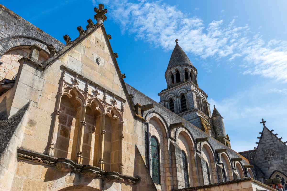 Rénovation de Notre-Dame-la-Grande, à Poitiers. © Bernard Reinteau