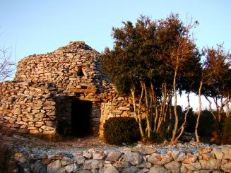 Une étude en cours sur le marché de la pierre sèche
