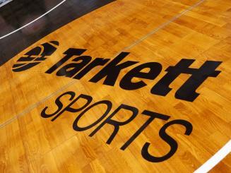Tarkett: les surfaces sportives séduisent les marchés étrangers