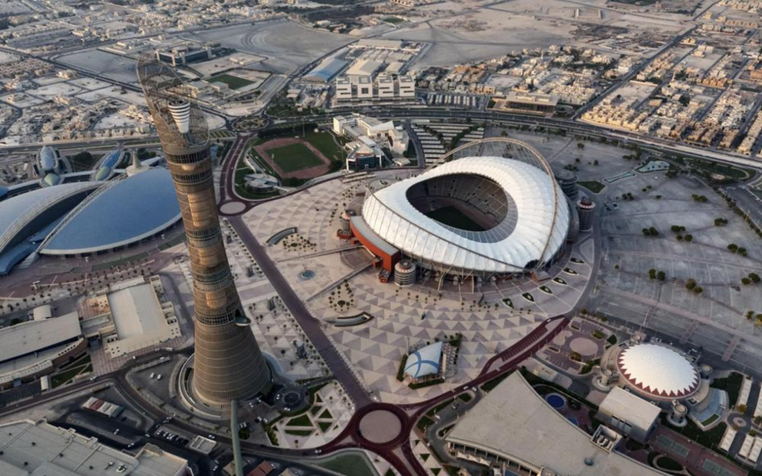 Vue aérienne du Khalifa International Stadium à Doha le 22 novembre 2021. © AFP