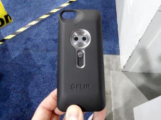 Une caméra thermique embarquée sur votre smartphone 