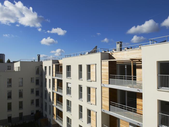 Les mises en chantier de logements régressent encore