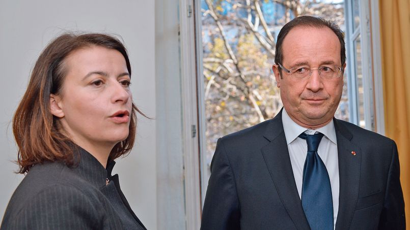 Duflot charge Hollande, "président de personne"