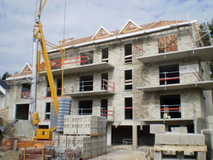 La location entre ascendants et descendants étudiée