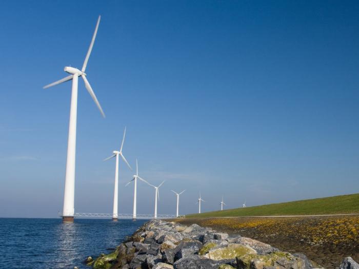 Electricité: record de production éolienne en octobre