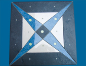 Un ouvrage en carrelage qui change de couleur la nuit