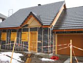 Bois : les constructeurs voient la vie en vert selon une enquête