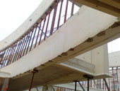 Un plancher bois s'effondre, gare aux chevilles !