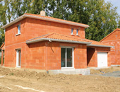 Quels murs en terre cuite pour les maisons BBC ?